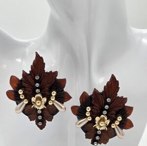 Elegant Floral Earrings with Gold Accents